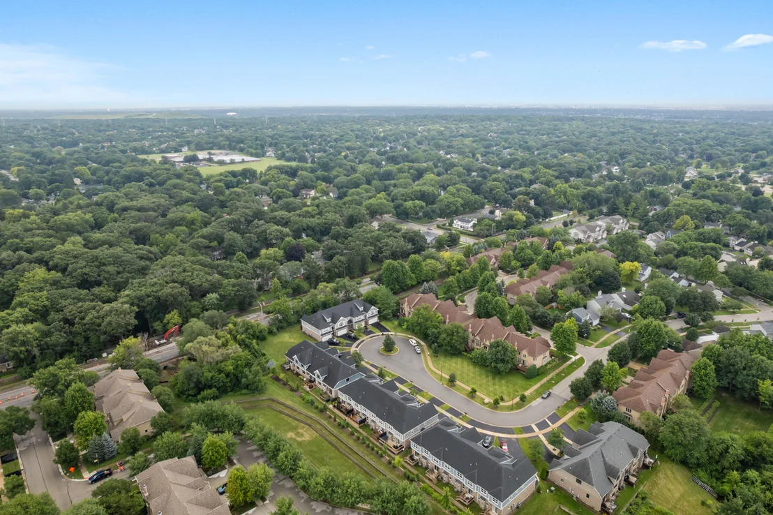 Photo of 641 Bourbon Court