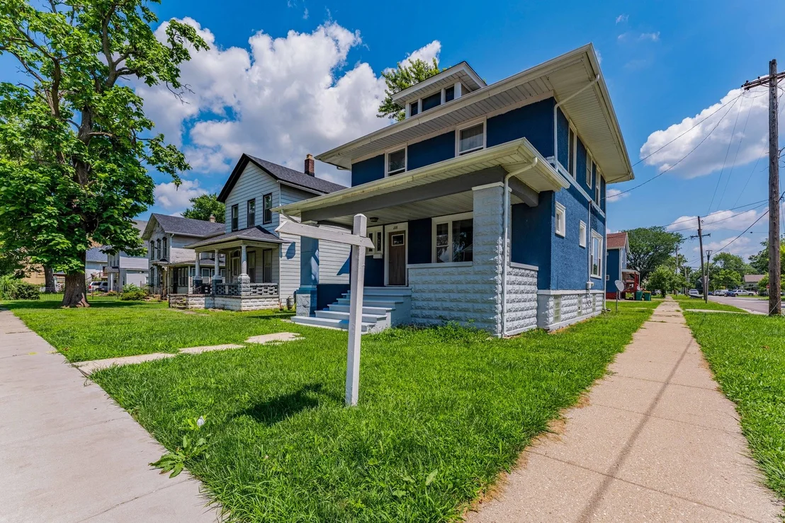 Photo of 228 Richards Street