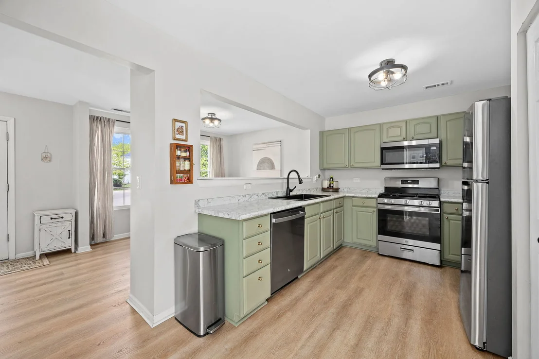 Photo of 1022 Symphony Drive