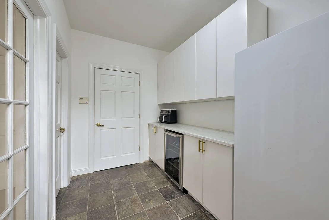 Photo of 144 Highland Road
