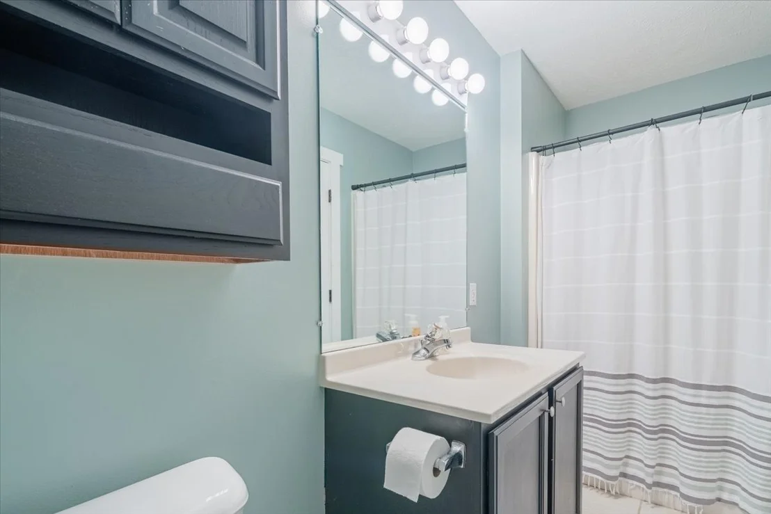 Photo of 32 Parkshores Drive
