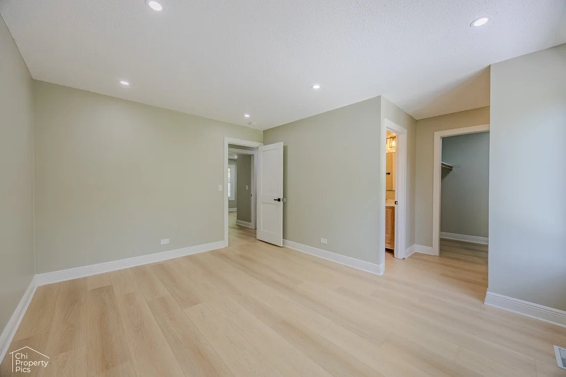 Photo of 742 Voyager Drive