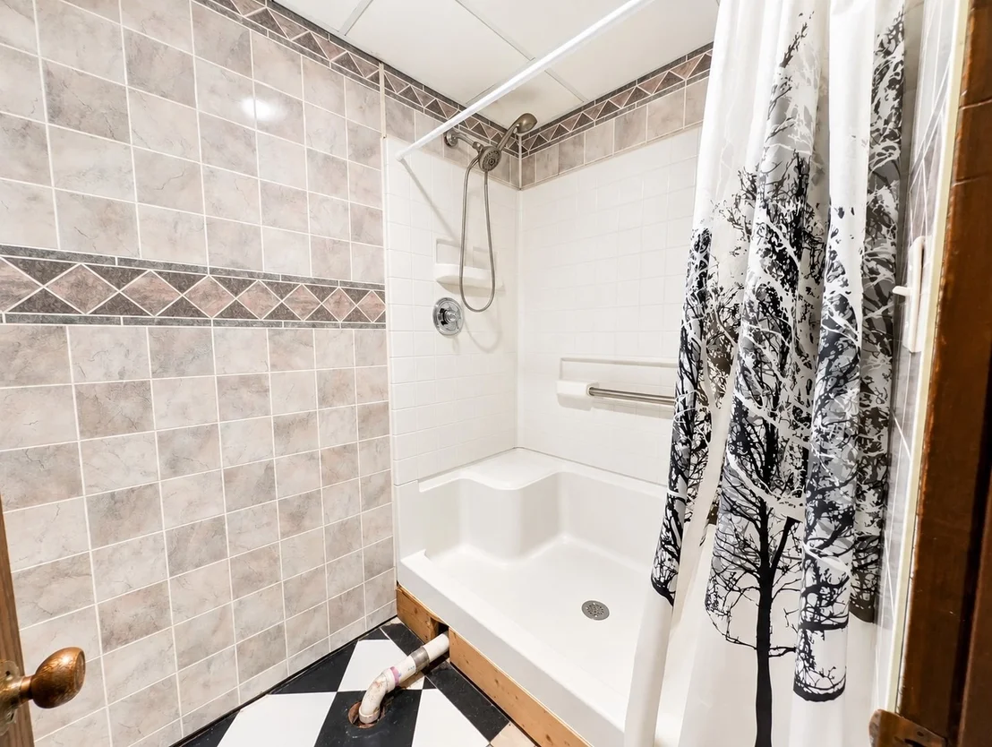 Photo of 129 Newport Drive