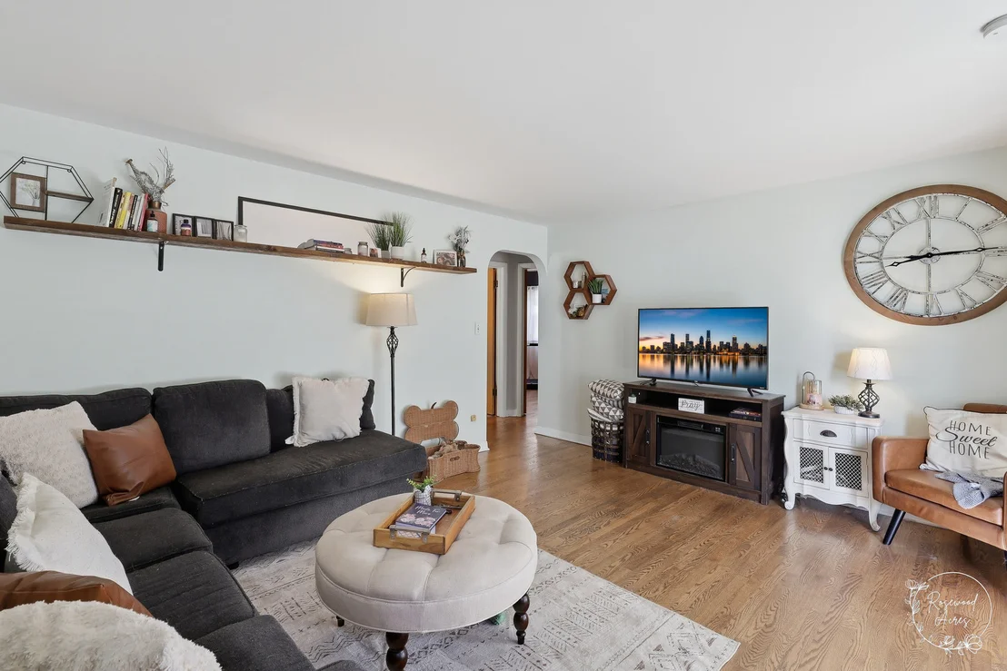 Photo of 1051 Cook Boulevard