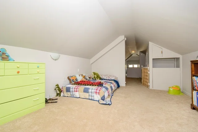 Photo of 2708 Central Park Avenue