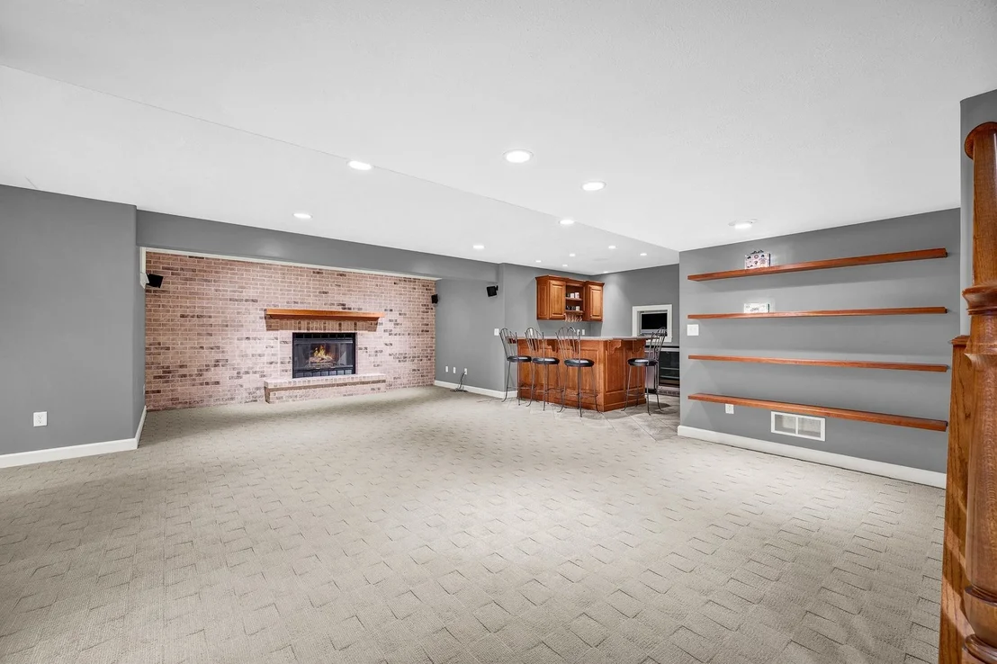 Photo of 2109 Hackberry Road