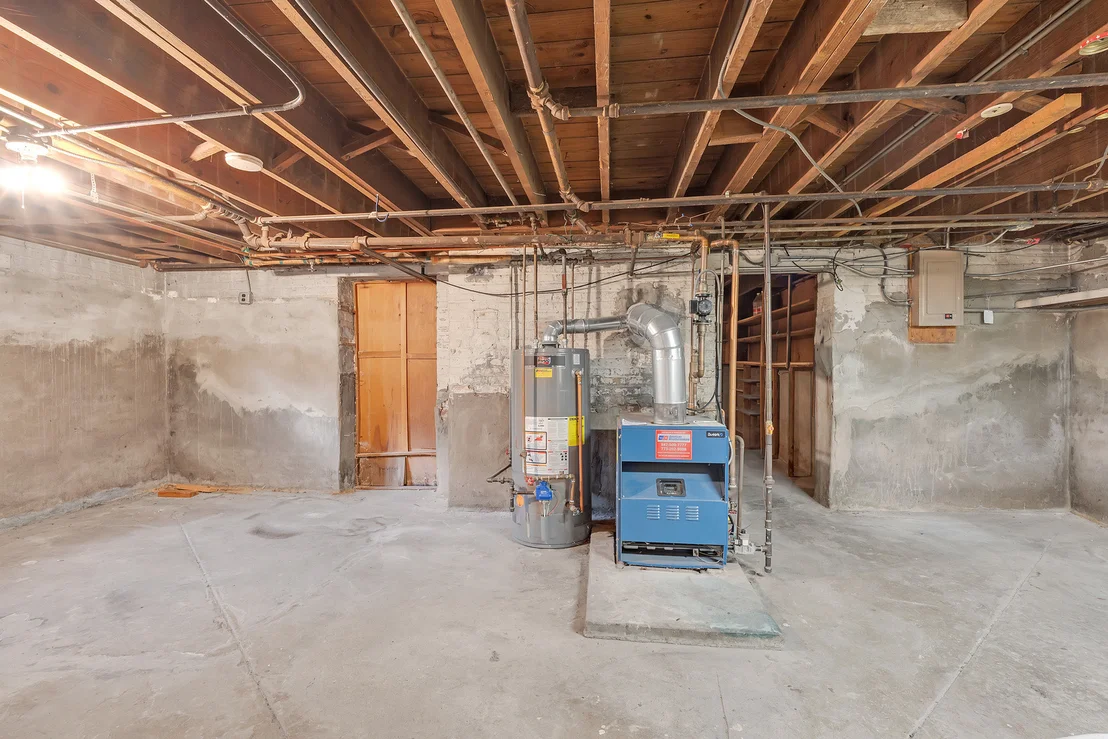 Photo of 1324 Fredrickson Place