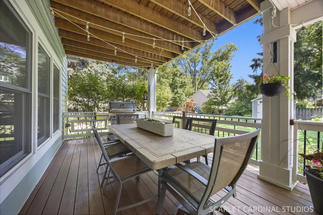 Photo of 616 E Willow Avenue
