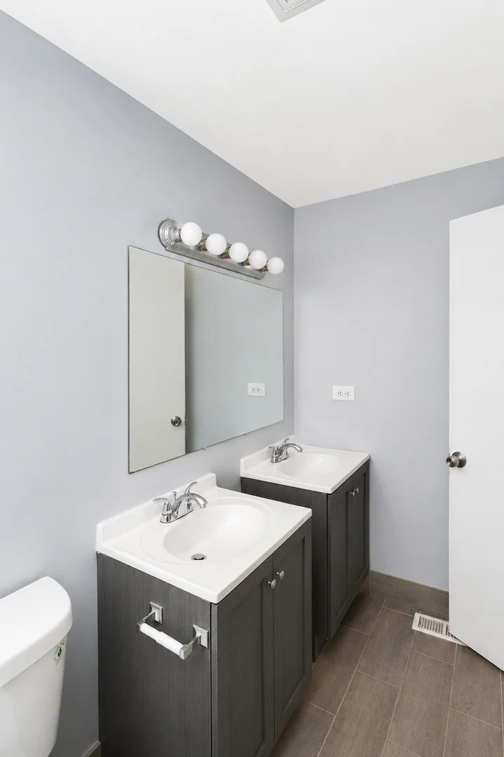 Photo of 1796 Queensbury Circle