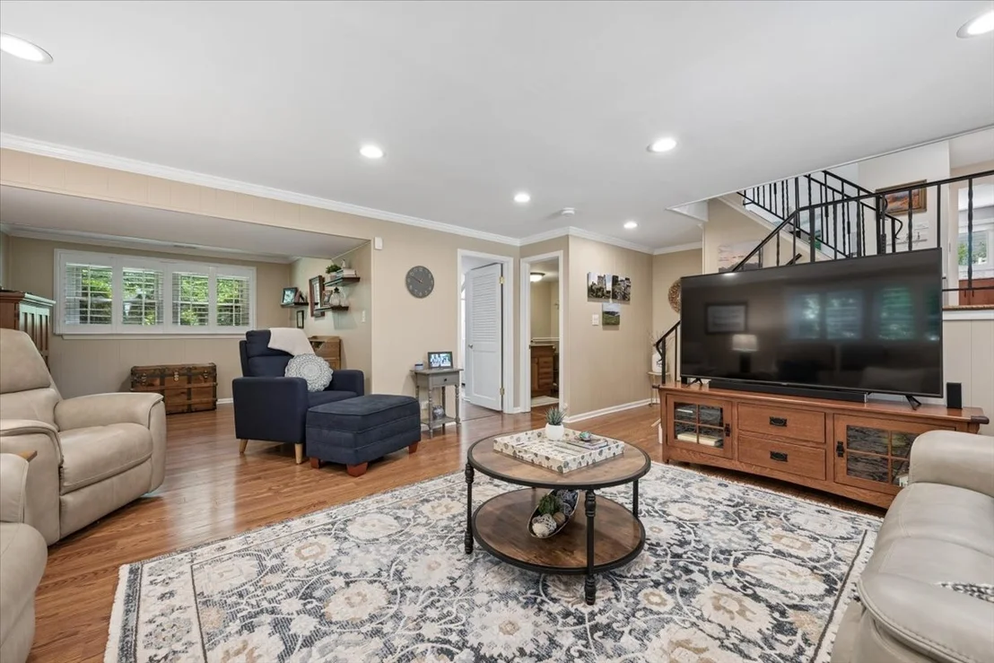Photo of 4017 Carousel Drive