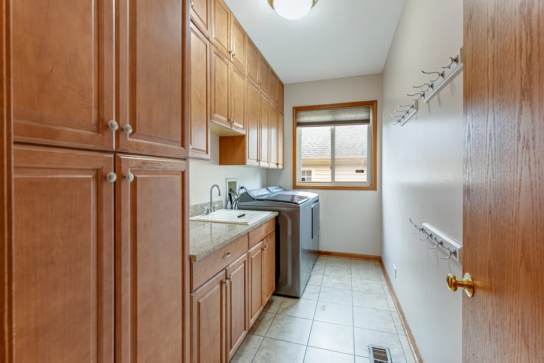 Photo of 950 DUNHAM Drive