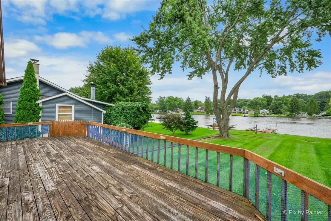 Photo of 2409 Grove Lane