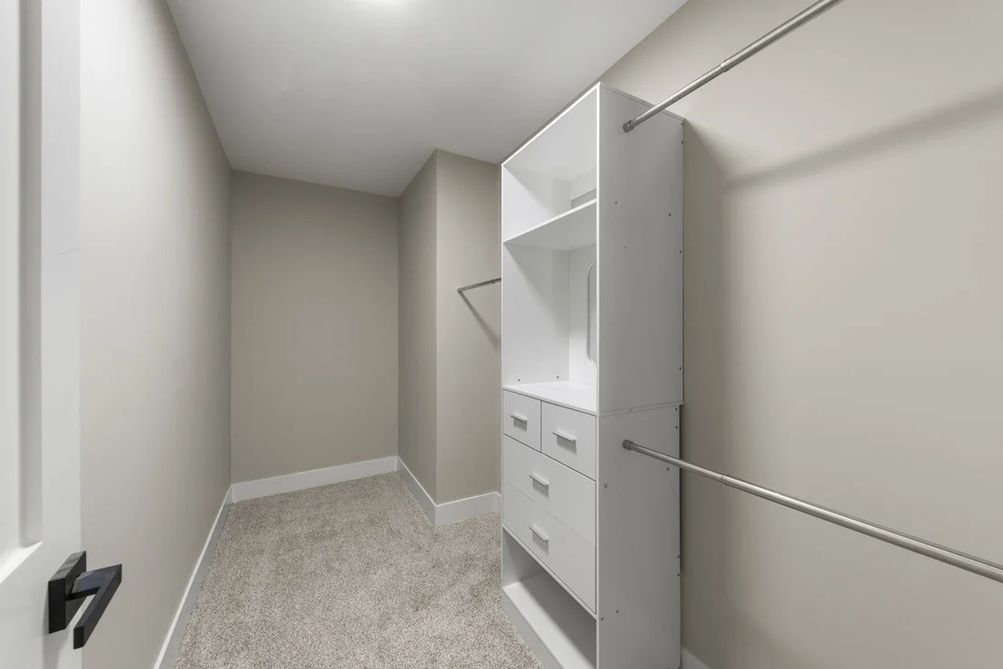 Photo of 625 Edward Road