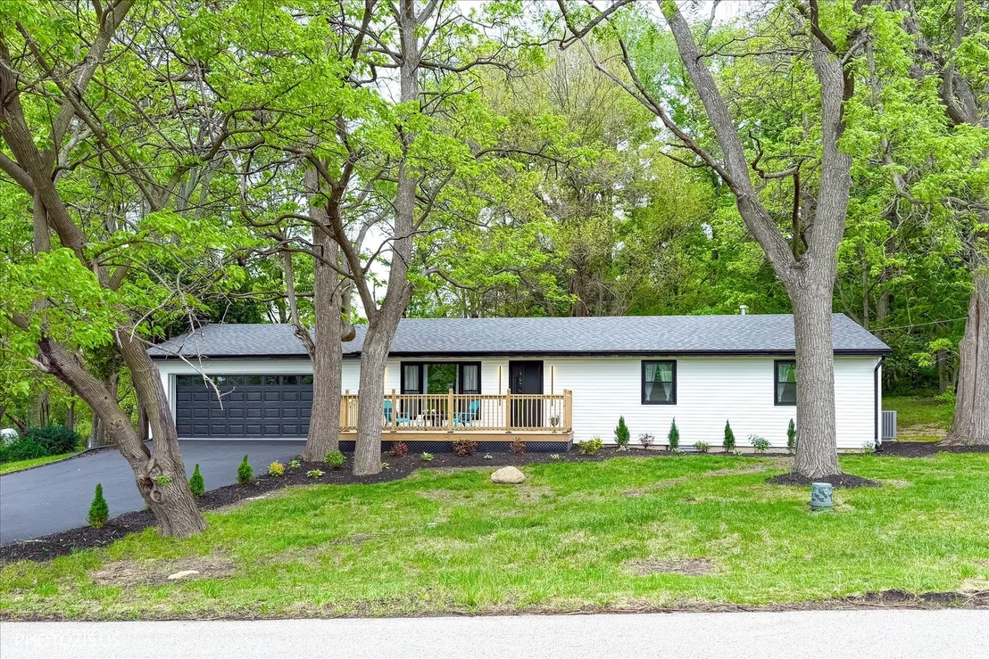 Photo of 35W302 PINELANDS Road