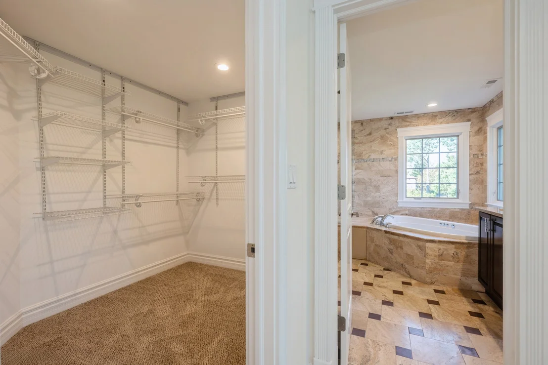 Photo of 423 Locust Place