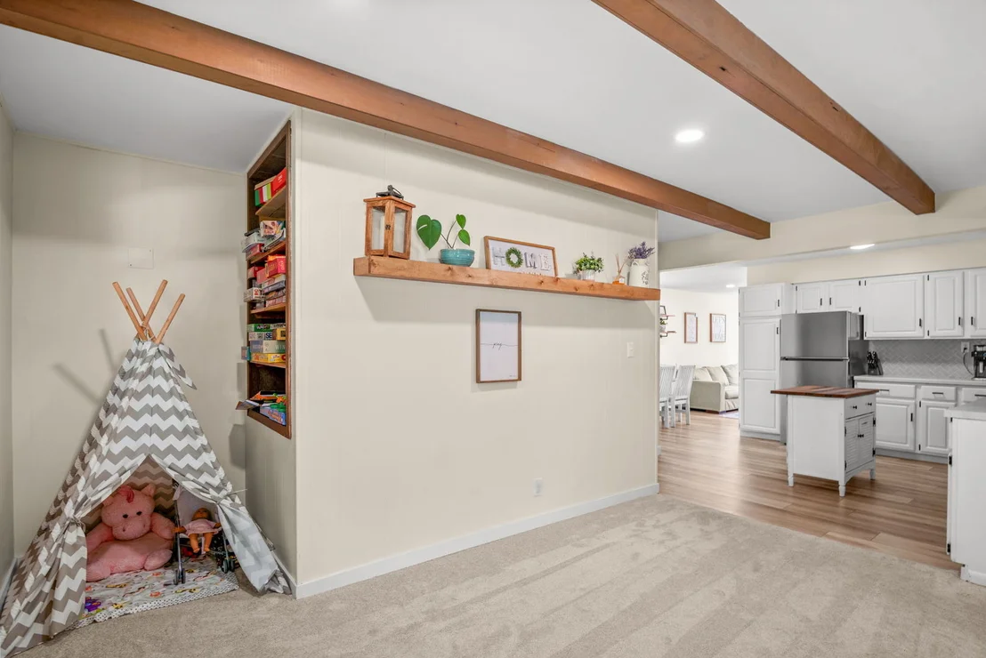 Photo of 1530 Sunrise Drive