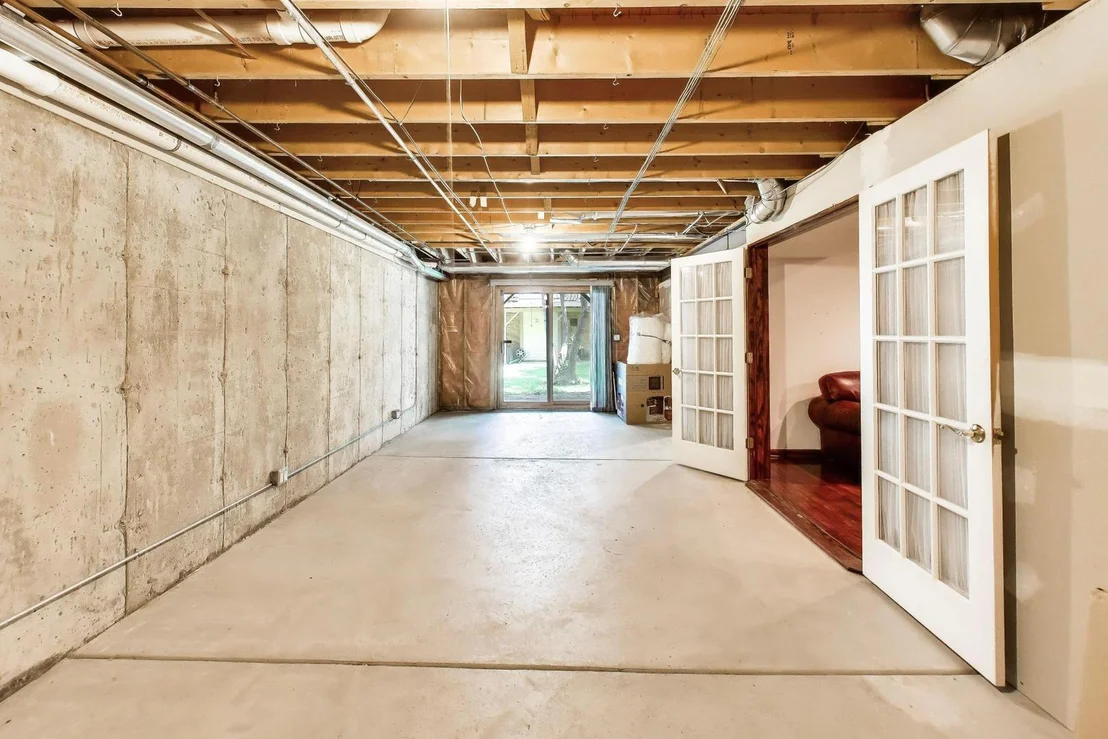 Photo of 133 Schiller Place