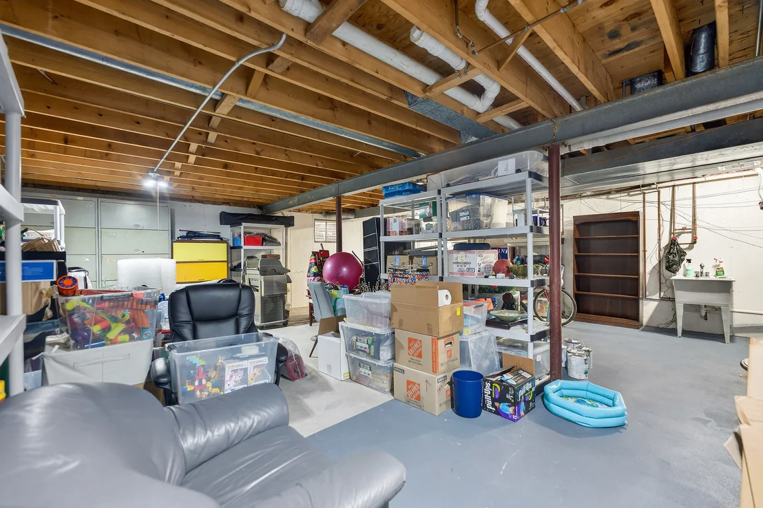 Photo of 1264 Redfield Road