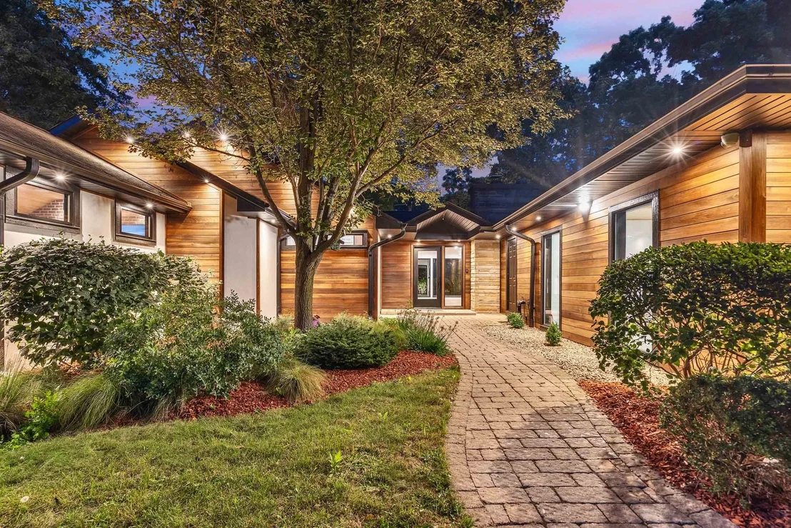 Photo of 623 Echo Lane