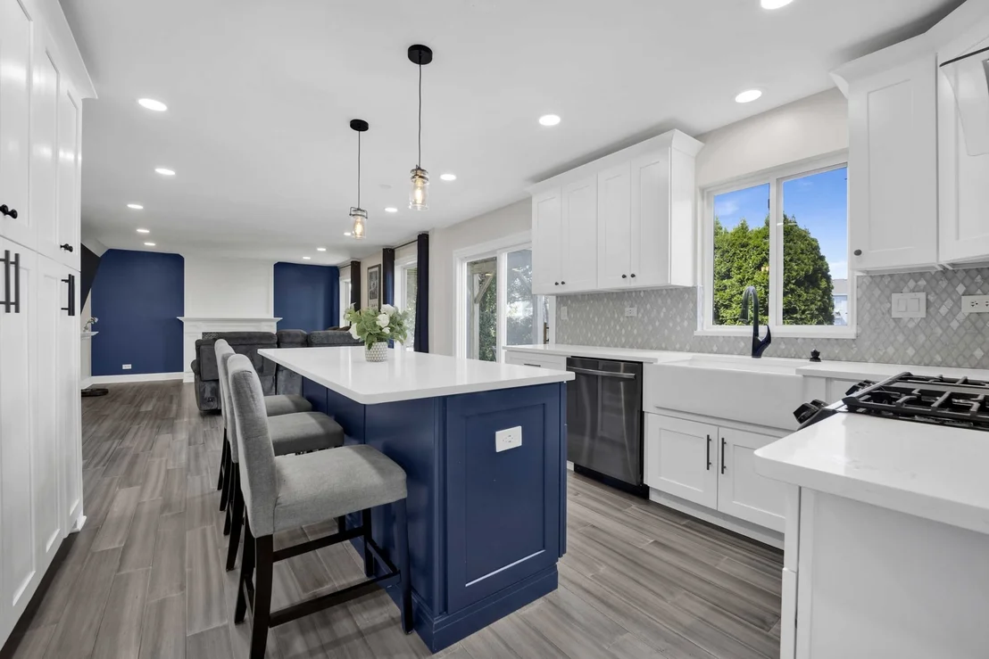 Photo of 6909 Twin Falls Drive