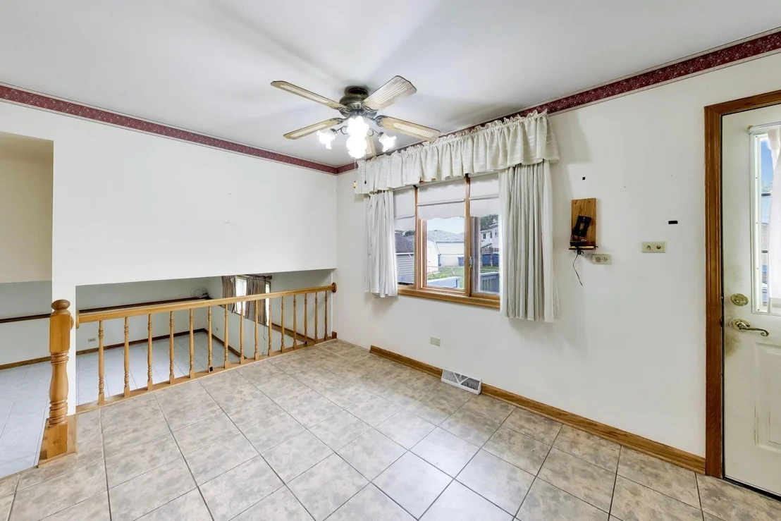 Photo of 4332 W 118th Place