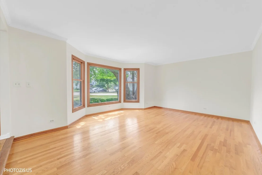 Photo of 970 Ponderosa Lane