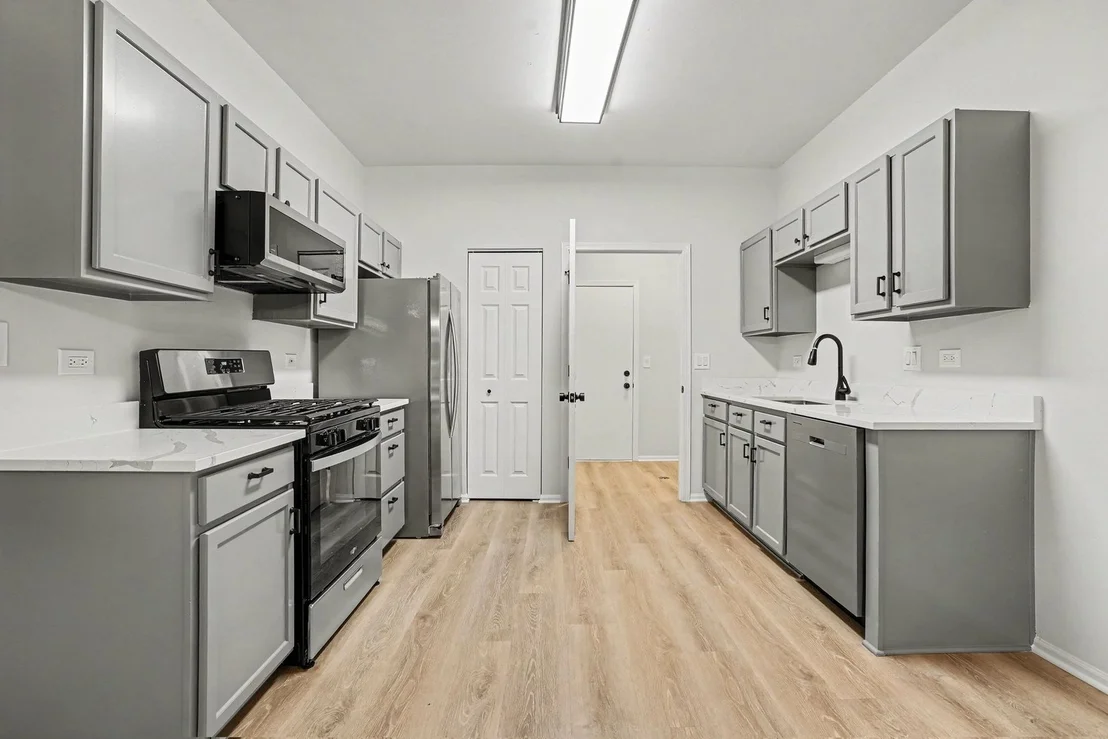 Photo of 21400 W Juniper Lane