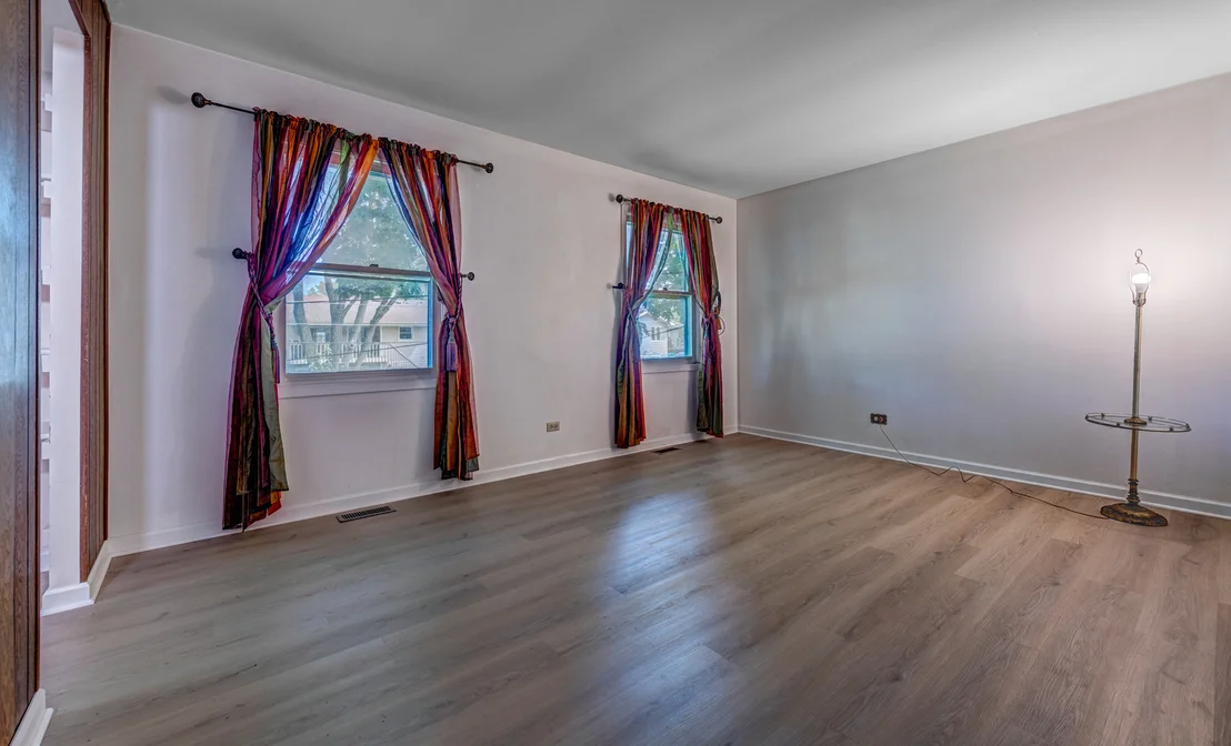 Photo of 1480 Mayfield Lane