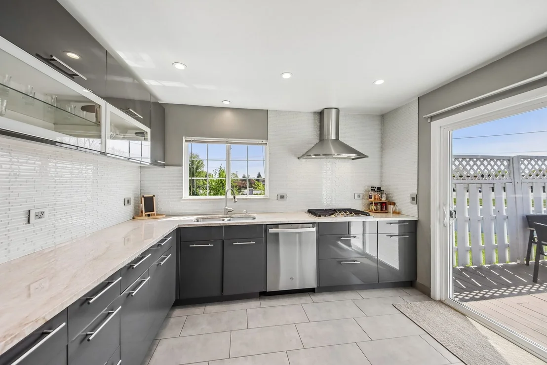 Photo of 1770 Penny Lane
