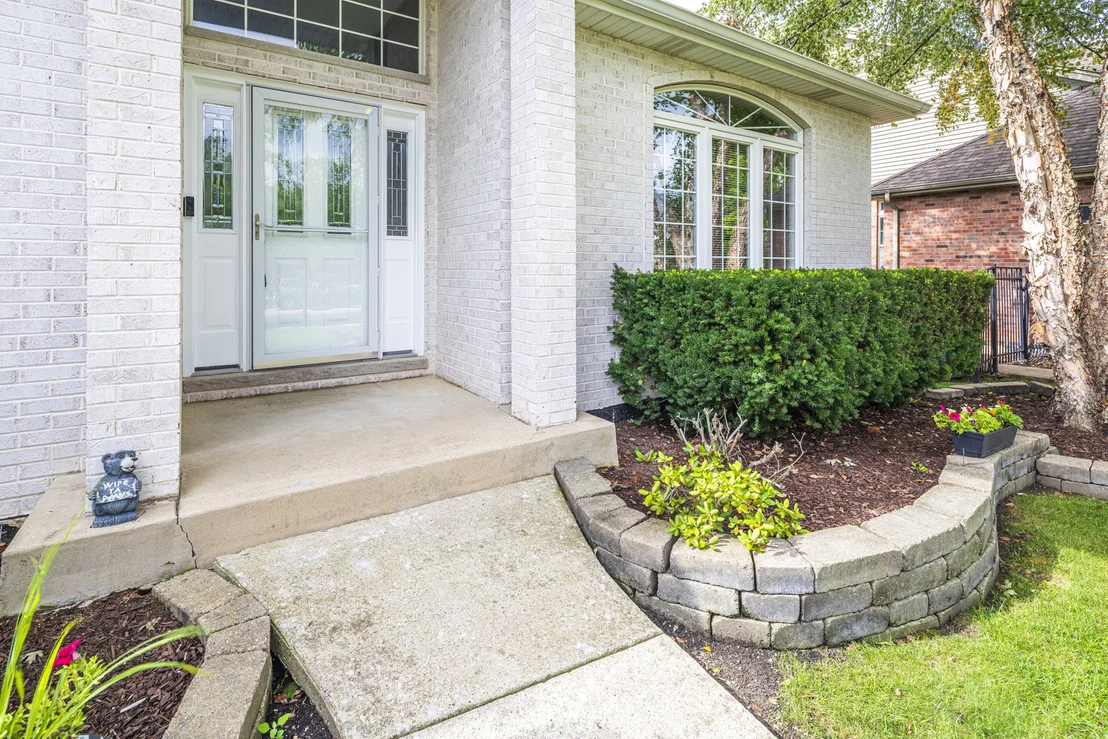 Photo of 16453 LAKESIDE Drive