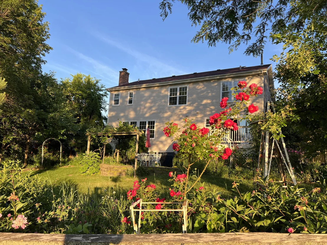 Photo of 1438 Della Drive