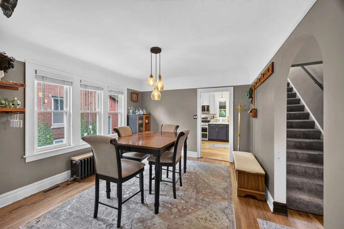 Photo of 1739 Cedar Road