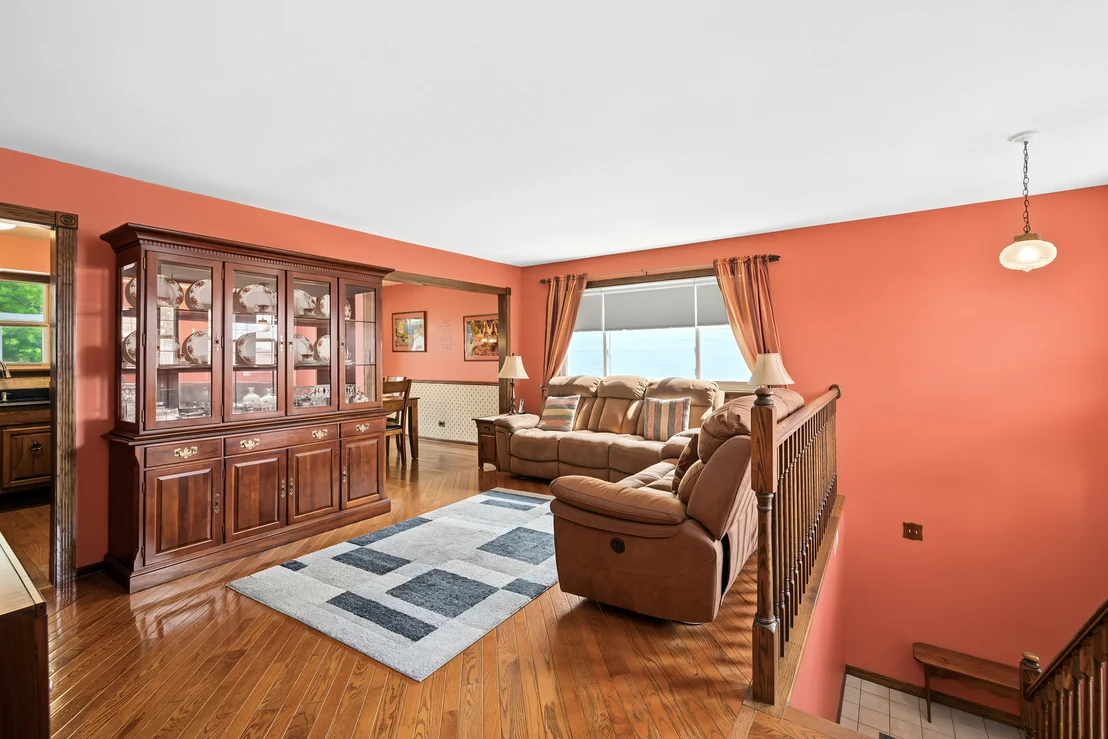 Photo of 1293 Caribou Trail