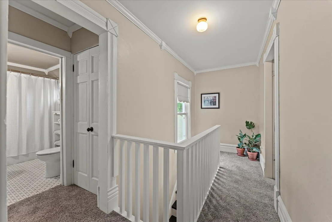 Photo of 321 N High Street