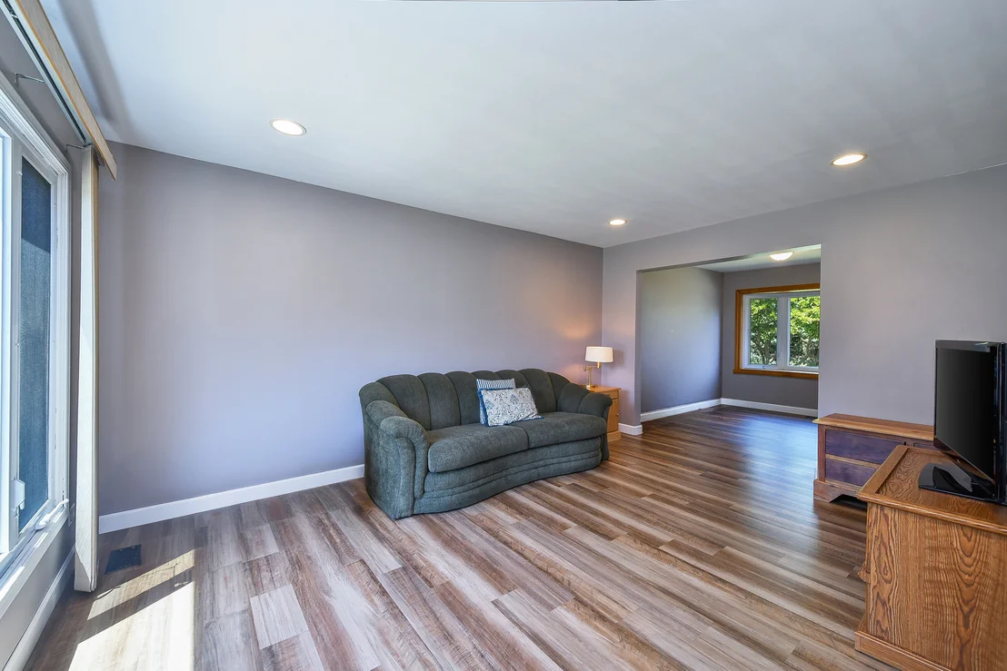 Photo of 297 Springbrook Lane