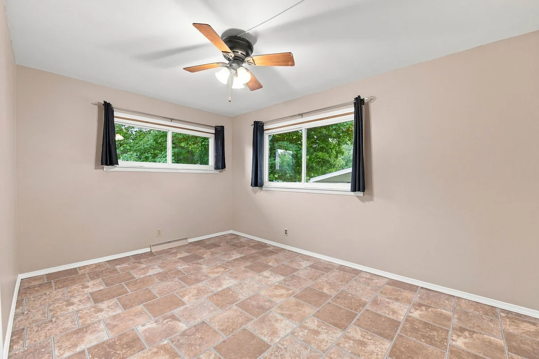 Photo of 415 Maple Drive