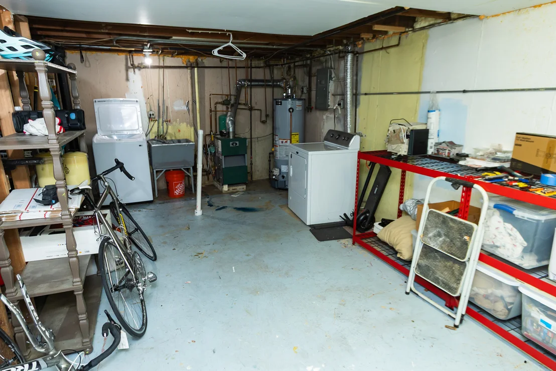 Photo of Unit D at 8810 Robin Drive