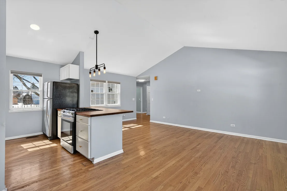 Photo of 1333 Purdue Avenue