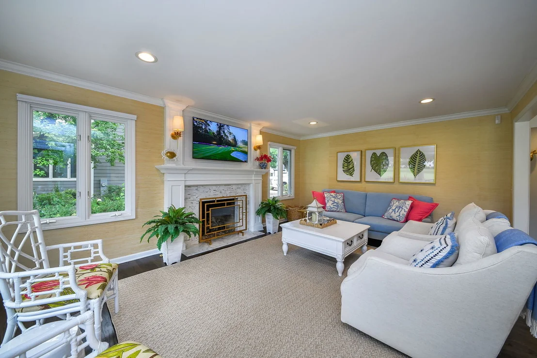 Photo of 1010 Thunderbird Lane