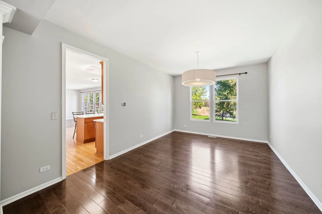 Photo of 18950 W Glenhurst Drive