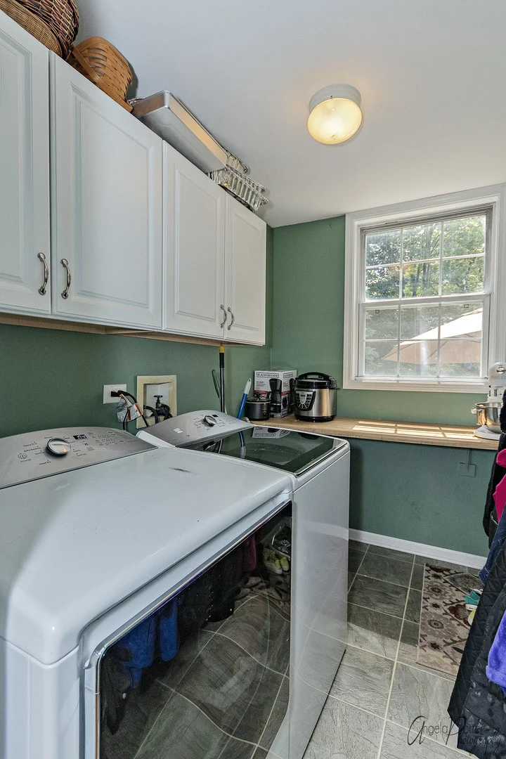 Photo of 1831 Hartley Drive