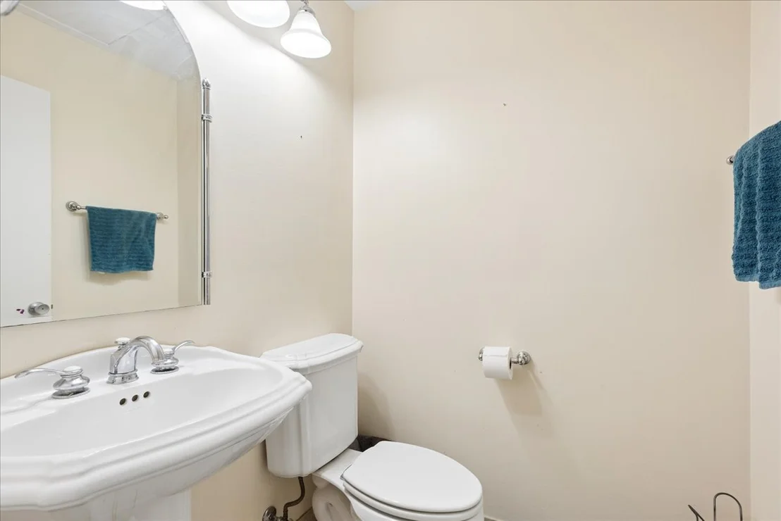 Photo of 8 Auburn Drive