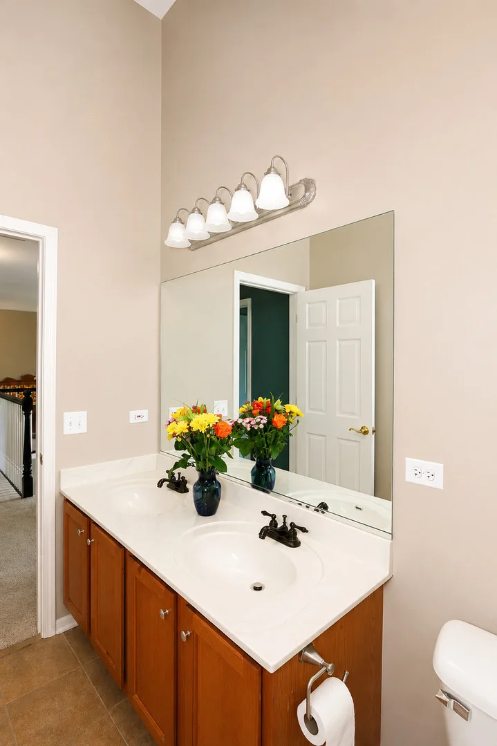 Photo of 2198 Sutton Drive