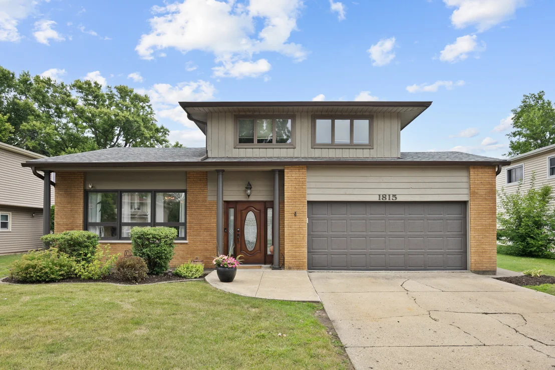 Photo of 1815 Azalea Lane