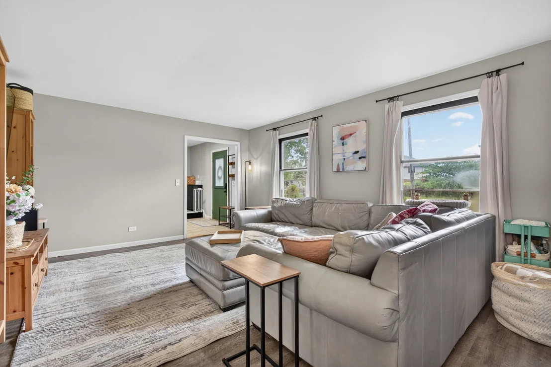 Photo of 8061 W Hill Road