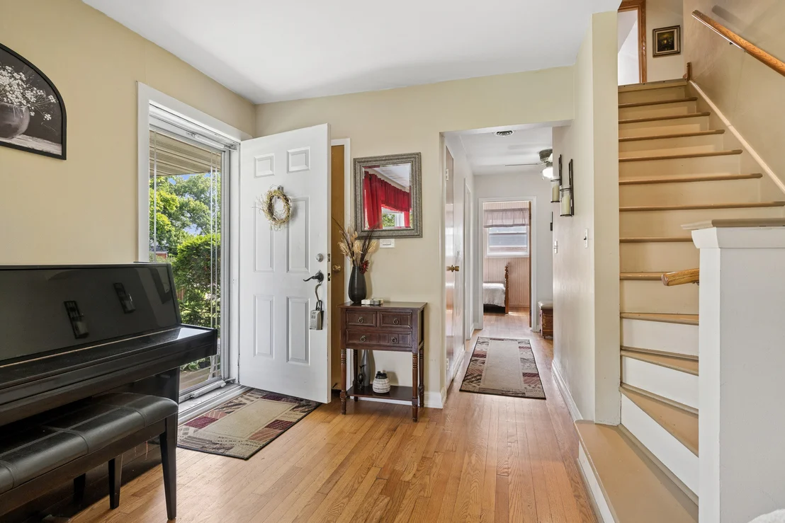 Photo of 99 Fox Lane