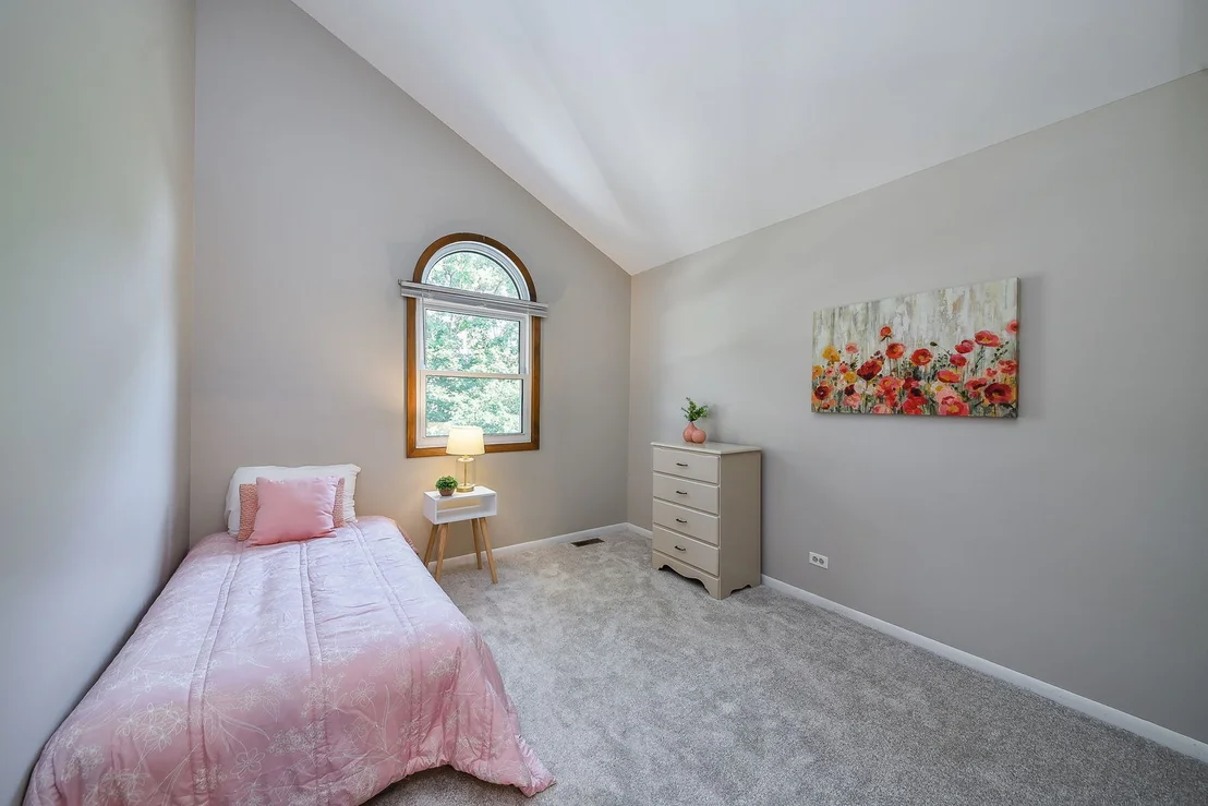 Photo of 102 Juniper Drive