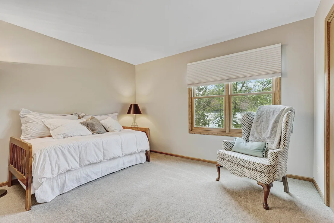 Photo of 4261 Oak Knoll Lane