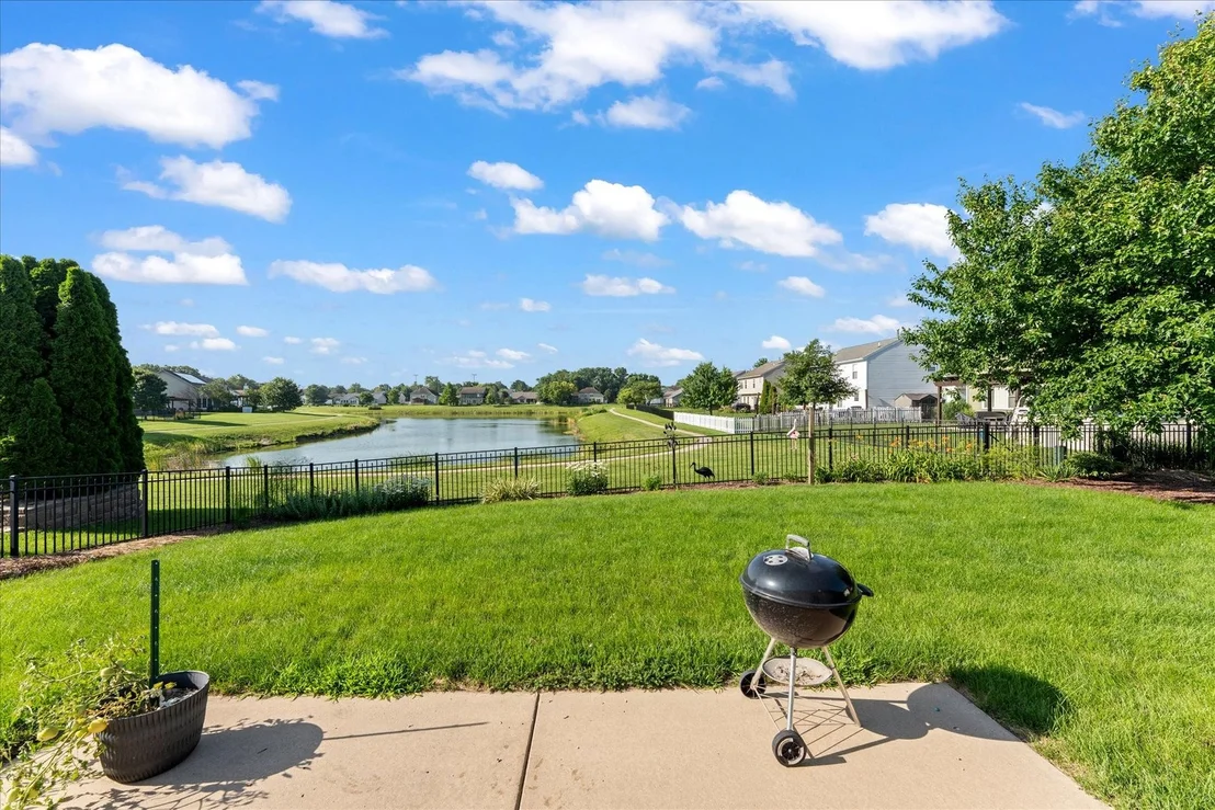 Photo of 507 Deerpath Drive