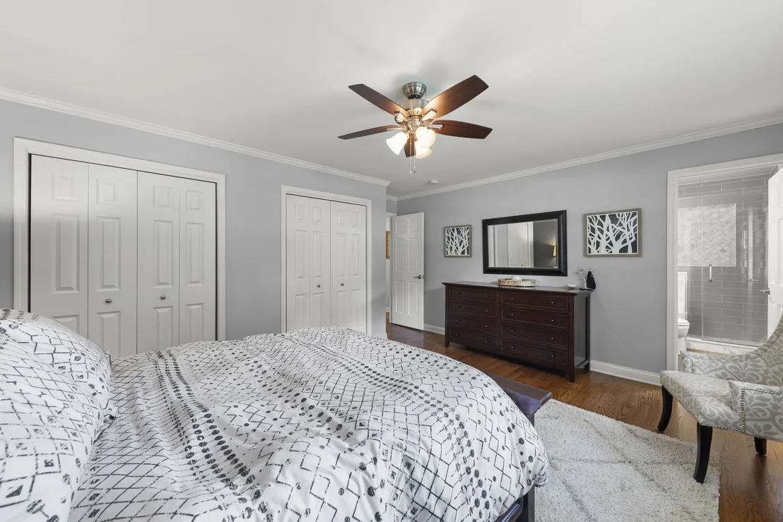 Photo of 3N149 Lynn Drive